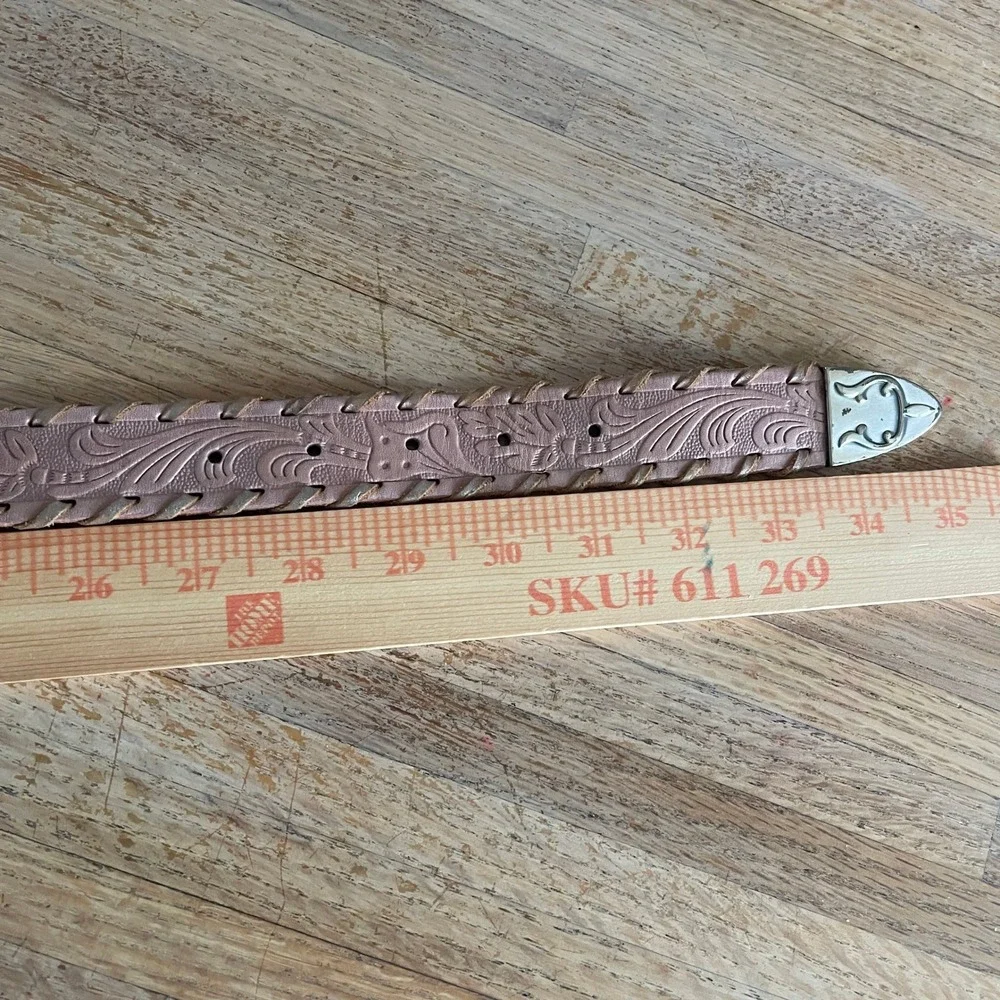 Vintage Western Pink Floral Embossed Leather Whipstitch Belt Silver Buckle S Vintage Western Pink Floral Embossed Leather Whipstitch Belt  main image 3